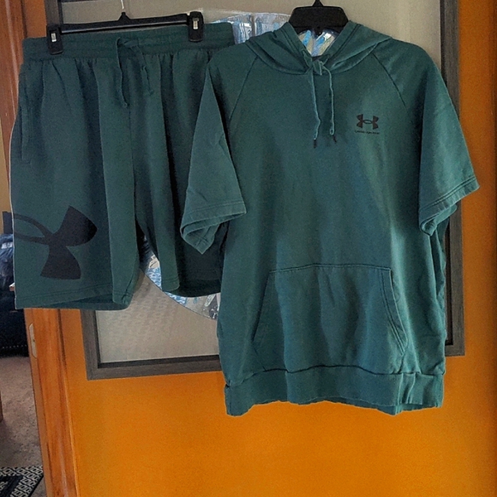 UNDER ARMOUR COLD GEAR